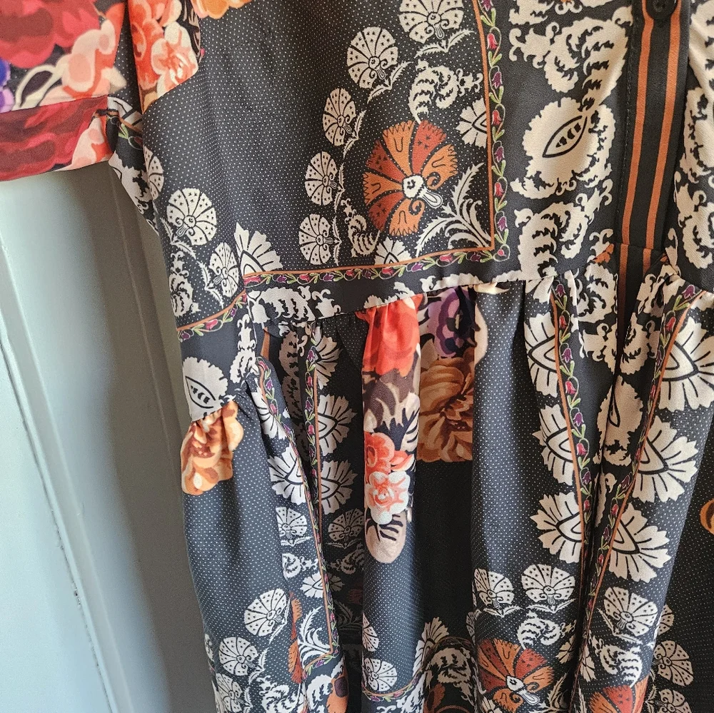 Pretty floral dress Size 2X - Picture 5 of 14